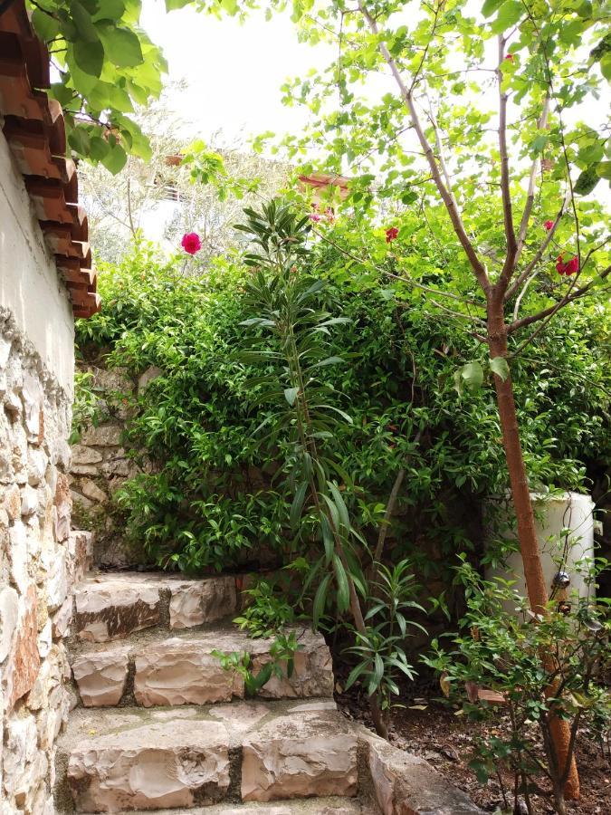 Altin skrapari guesthouse Ksamil Extérieur photo